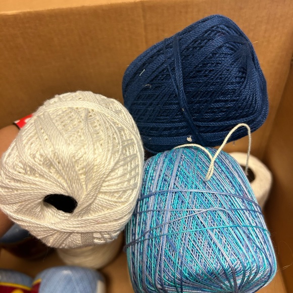 Assorted Crochet Thread (14) - Picture 4 of 5